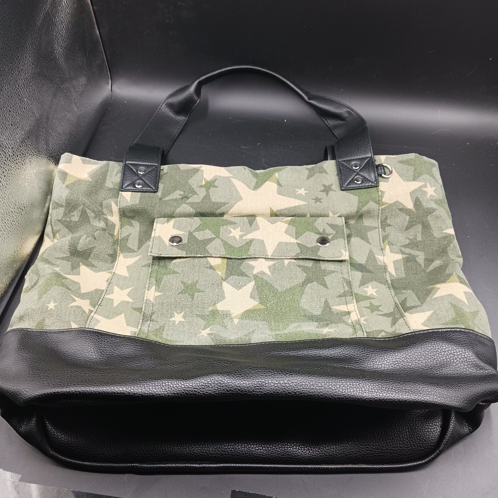 Vintage Y2K Candie's star camo canvas tote w blk faux vegan leather dbl strap
